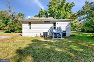 17385 Rock Point Rd, Newburg, MD 20664 - Photo 22