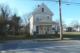 536 Gay St, Denton, MD 21629 - Photo 2