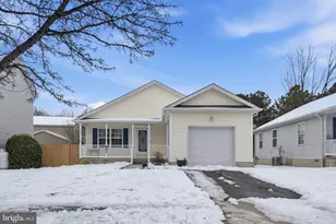 1303 Fairfield Ct, Denton, MD 21629 - Photo 2