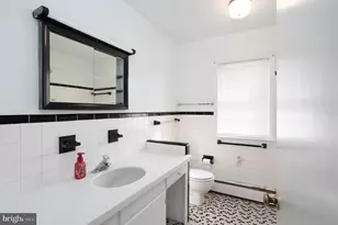 207 S 7th St, Denton, MD 21629 - Photo 18