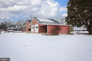 207 S 7th St, Denton, MD 21629 - Photo 6