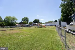 12 N Maple Ave, Ridgely, MD 21660 - Photo 8