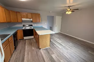 341 Academy Ave, Denton, MD 21629 - Photo 6