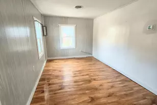 406 Lincoln St, Denton, MD 21629 - Photo 2