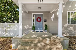 225 S 2nd St, Denton, MD 21629 - Photo 1