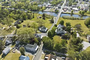 121 E Central Ave, Federalsburg, MD 21632 - Photo 2
