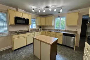 705 S 2nd St, Denton, MD 21629 - Photo 8
