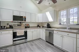 302 Vernon Ave, Federalsburg, MD 21632 - Photo 14