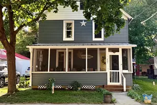 222 S 2nd St, Denton, MD 21629 - Photo 2