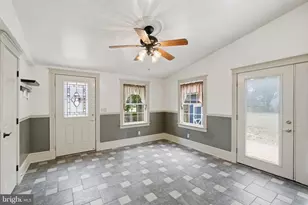 612 Market St, Denton, MD 21629 - Photo 8