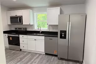 310 Park Ave, Federalsburg, MD 21632 - Photo 2