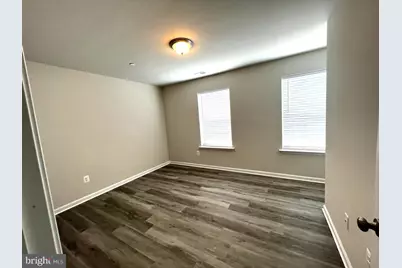 202 N 6th Street #102, Denton, MD 21629 - Photo 6