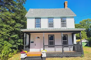 215 Academy Ave, Federalsburg, MD 21632 - Photo 1