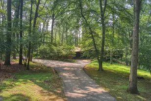 819 Hughes Shop Rd, Westminster, MD 21158 - Photo 2