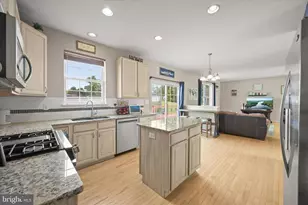 2963 Bali Dr, Manchester, MD 21102 - Photo 4