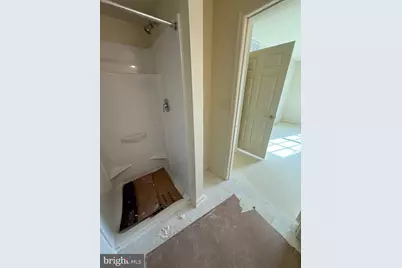 820 Wembley Drive #1D, Hampstead, MD 21074 - Photo 6