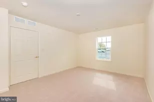 820 Wembley Dr, Hampstead, MD 21074 - Photo 4