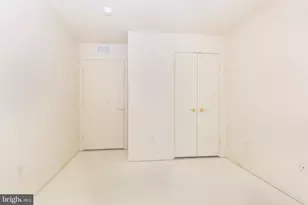 820 Wembley Dr, Hampstead, MD 21074 - Photo 18