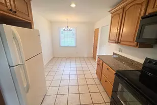 2710 Academy Dr, Westminster, MD 21157 - Photo 8