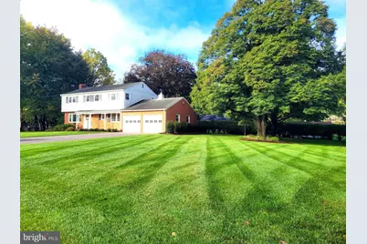 10 Greenvale Road, Westminster, MD 21157 - Photo 1