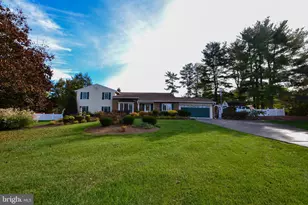 2511 Cedarhurst Dr, Reisterstown, MD 21136 - Photo 1