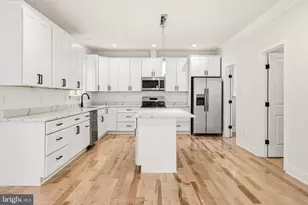 1036 Oak Dr, Westminster, MD 21158 - Photo 18