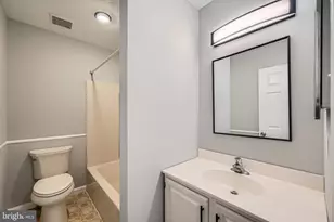 824 Century St, Hampstead, MD 21074 - Photo 16