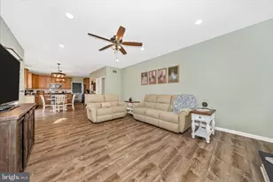 1404 Summer Sweet Ln, Mount Airy, MD 21771 - Photo 20