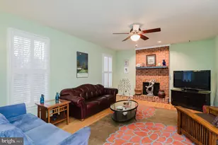 6705 Sweet Clover Ct, Eldersburg, MD 21784 - Photo 8