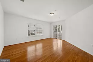 6508 Ridenour Way E, Sykesville, MD 21784 - Photo 4