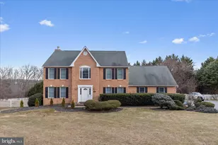 2111 Warren Way Dr, Westminster, MD 21157 - Photo 1
