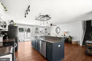 5410 Fantail Dr, Sykesville, MD 21784 - Photo 14