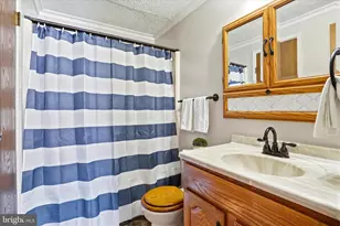 76 Hook Rd, Westminster, MD 21157 - Photo 20