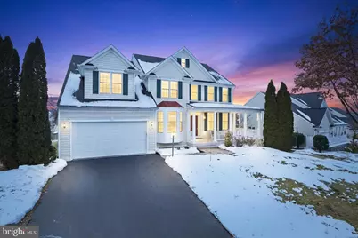 806 Kingsbridge Terrace, Mount Airy, MD 21771 - Photo 2