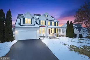 806 Kingsbridge Terrace, Mount Airy, MD 21771 - Photo 2