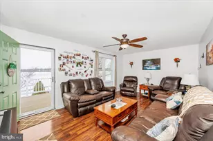 107 S Springdale Ave, New Windsor, MD 21776 - Photo 10