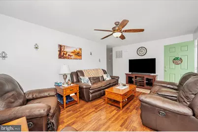 107 S Springdale Avenue, New Windsor, MD 21776 - Photo 12