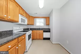 812 Parade Ln, Mount Airy, MD 21771 - Photo 12