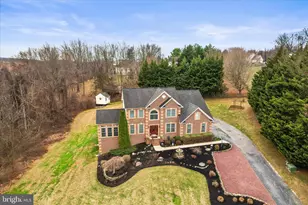 659 Downhill Dr, Westminster, MD 21157 - Photo 1