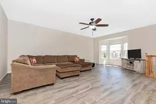 1742 Trestle St, Mount Airy, MD 21771 - Photo 16
