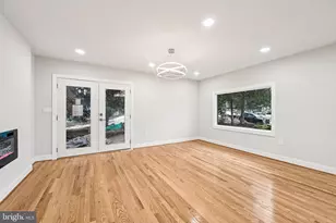 5806 Miriam Dr, Sykesville, MD 21784 - Photo 12