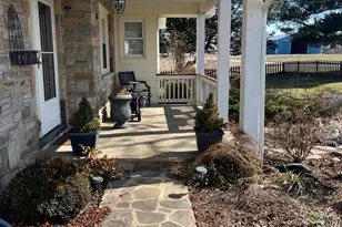 110 Lees Mill Rd, Hampstead, MD 21074 - Photo 2