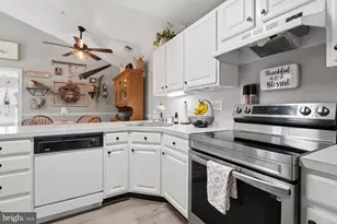 2001 Rudy Serra, Eldersburg, MD 21784 - Photo 2