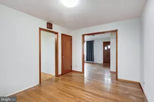 3284 Charmil Dr, Manchester, MD 21102 - Photo 6