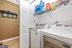 6181 Challedon Cir, Mount Airy, MD 21771 - Photo 30