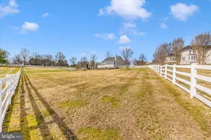 6181 Challedon Cir, Mount Airy, MD 21771 - Photo 46