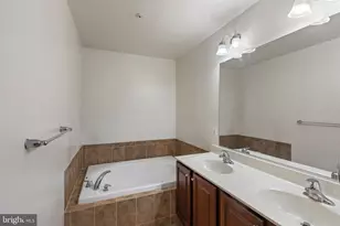 1914 Lennox Dr, Eldersburg, MD 21784 - Photo 32