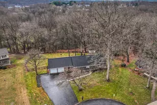 5205 Gate House Ct, Sykesville, MD 21784 - Photo 34