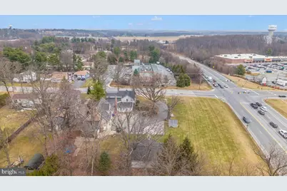 806 Park Avenue, Mount Airy, MD 21771 - Photo 4
