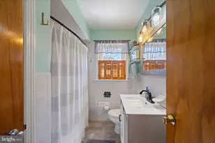 4207 Ralph Ave, Hampstead, MD 21074 - Photo 14